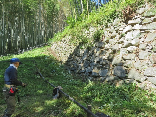 241009-6作業後石垣2